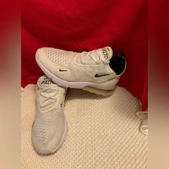 NIKE AIR